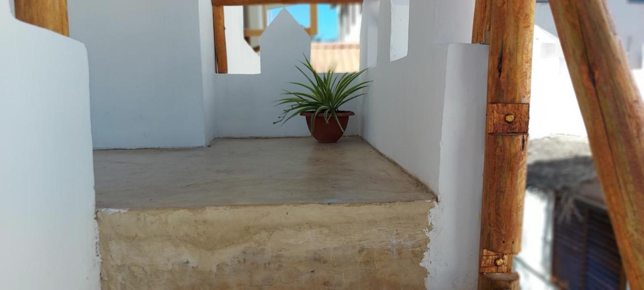 Moyo Top Floor Apartment Pwani Mchangani Exterior foto