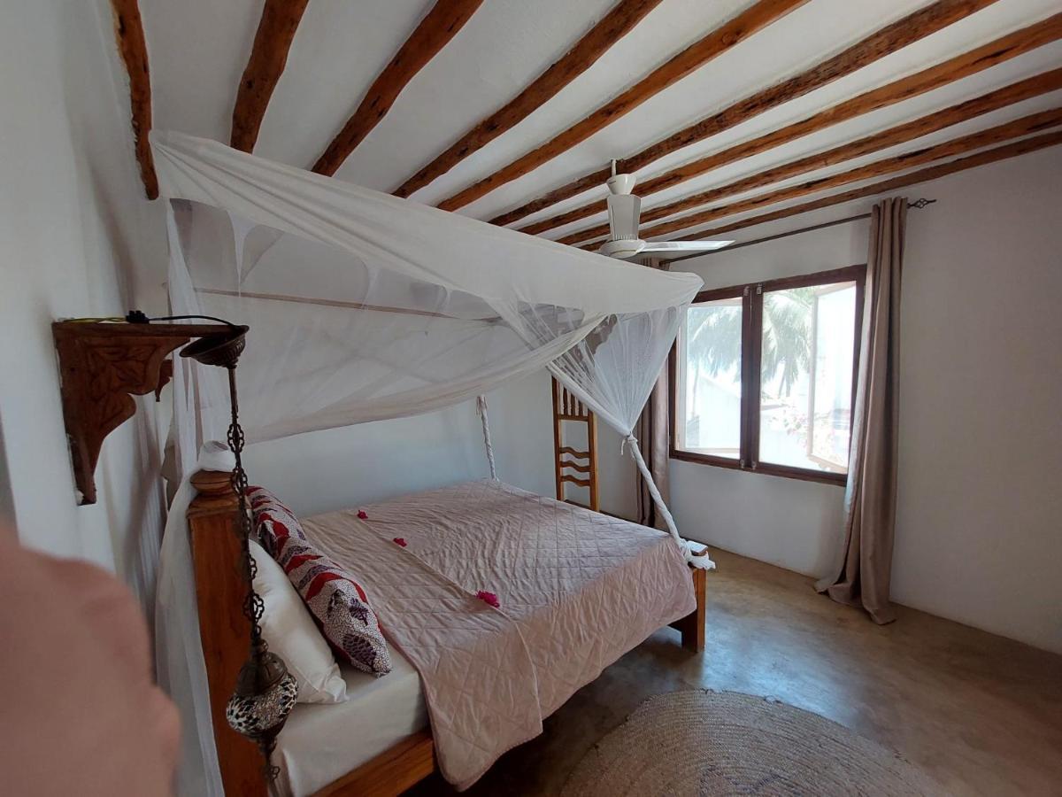 Moyo Top Floor Apartment Pwani Mchangani Exterior foto